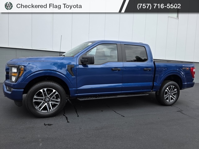 2023 Ford F-150 XL photo 2