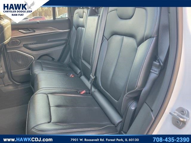 2024 JEEP GRAND CHEROKEE - Image 11