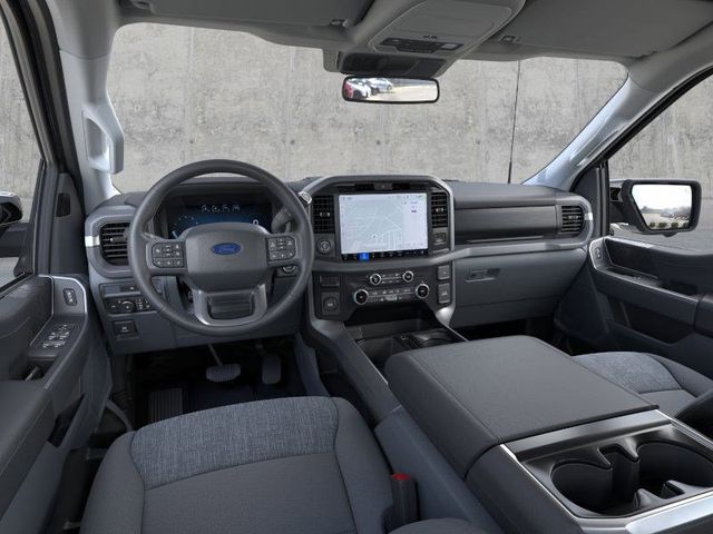 2025 Ford F-150 XLT photo 7