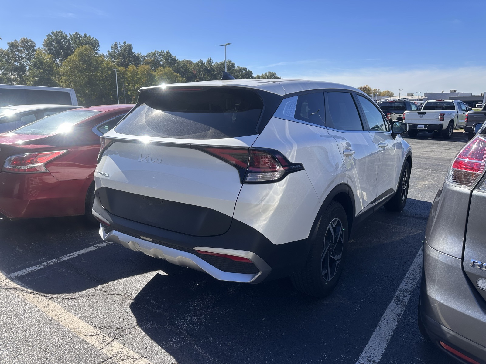 2023 Kia Sportage LX photo 4