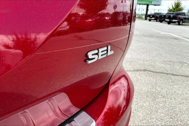 2024 Mitsubishi Outlander SEL photo 7