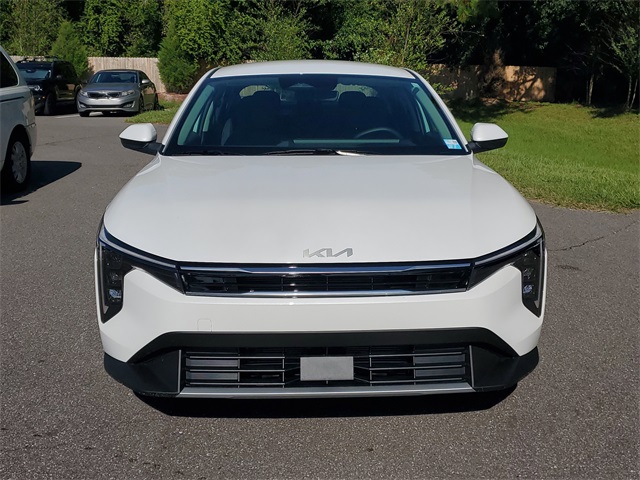 2025 Kia K4 EX photo 2