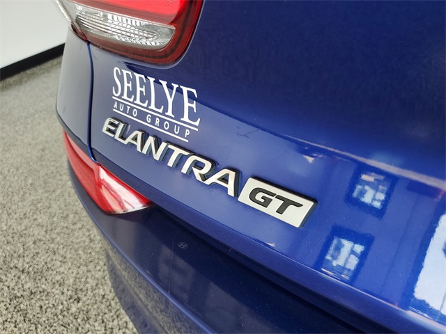 2019 Hyundai Elantra GT Base photo 27