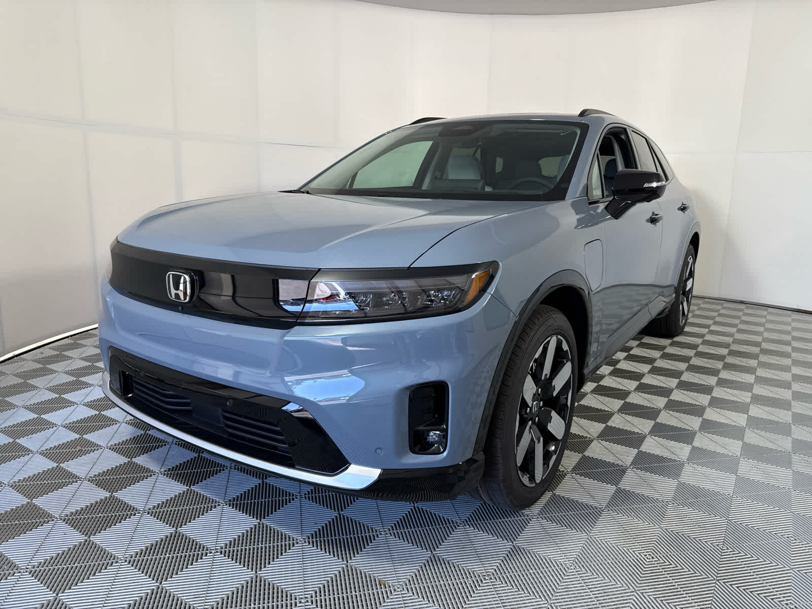 2025 Honda Prologue Elite photo 2
