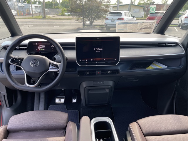 2025 Volkswagen ID. Buzz Pro Plus photo 16
