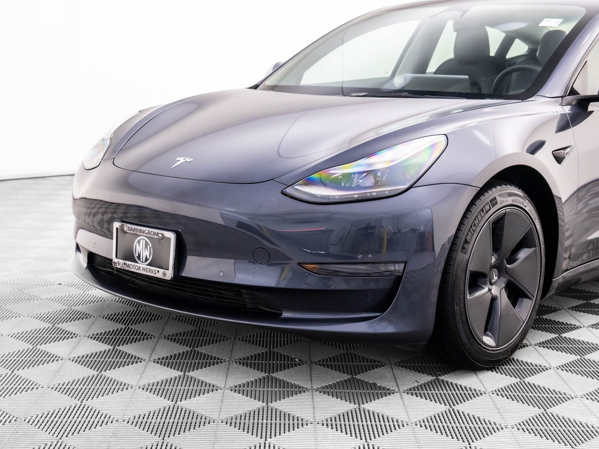 2022 Tesla Model 3 Long Range photo 32