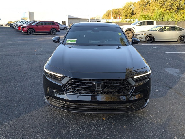 2025 Honda Accord Hybrid Sport photo 3