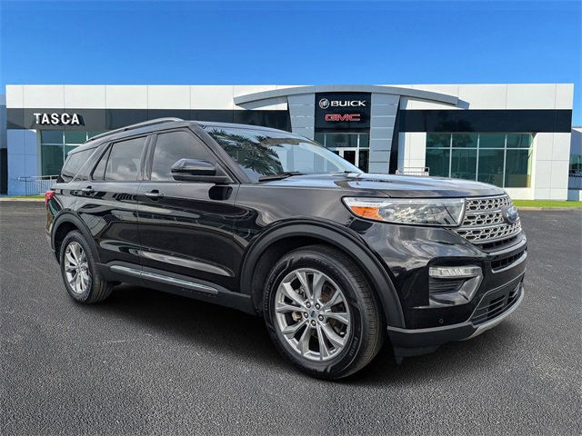 2022 Ford Explorer Limited's photo