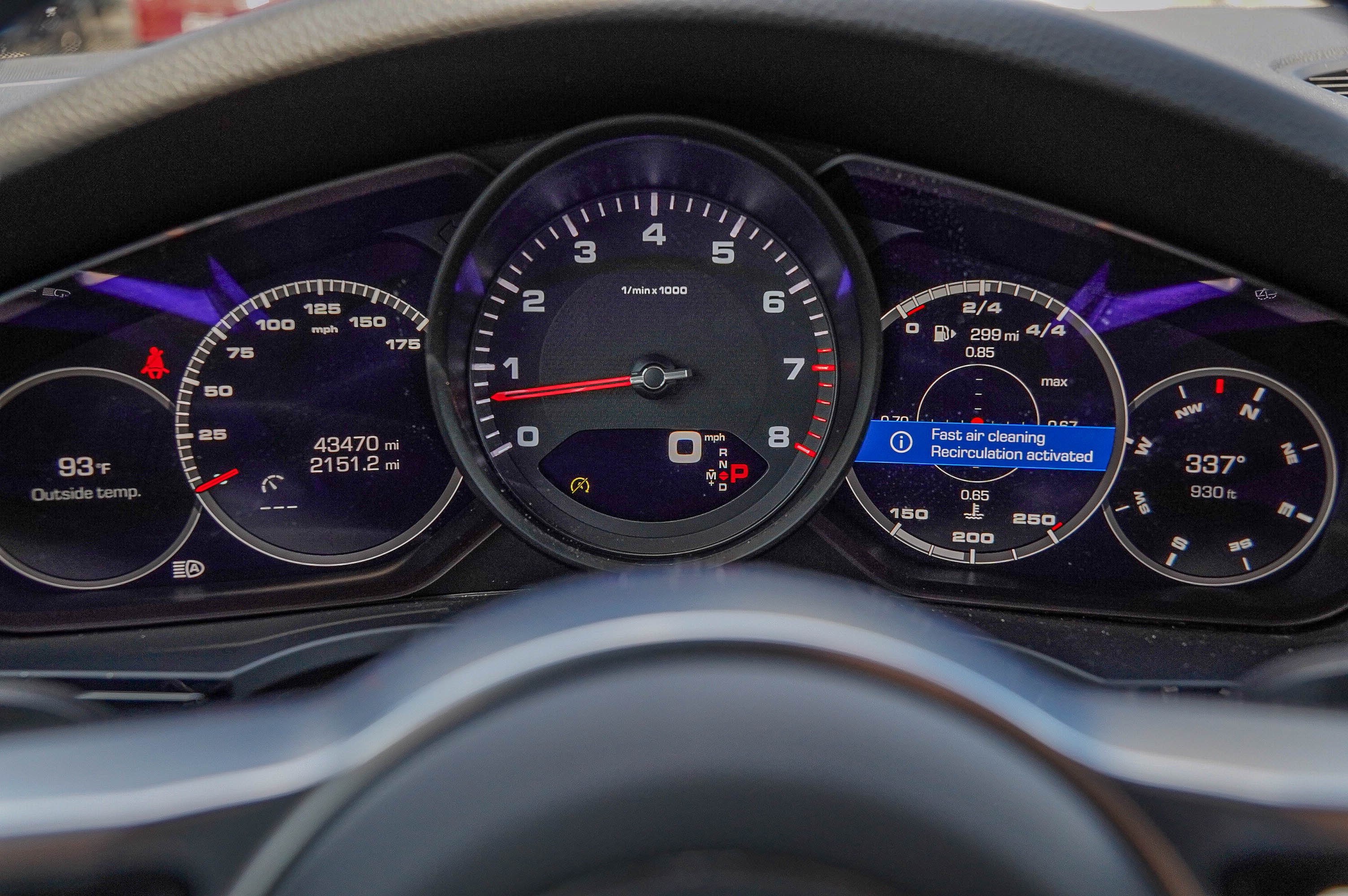 2021 Porsche Cayenne Base photo 15
