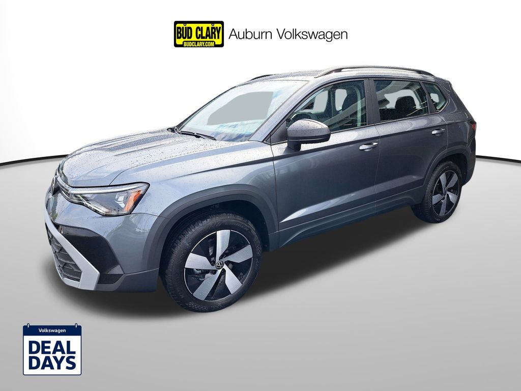 2025 Volkswagen Taos S's photo