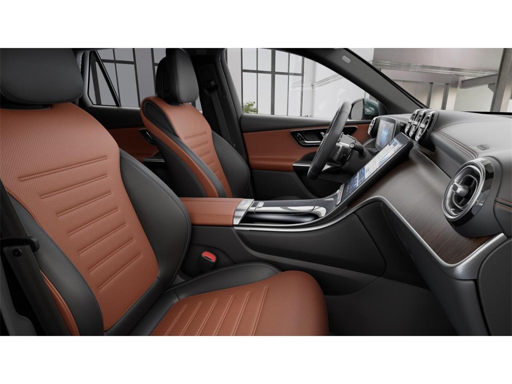2026 Mercedes Benz GLC 300 4MATIC photo 4