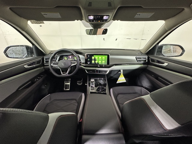 2025 Volkswagen Atlas Peak Edition SE photo 11