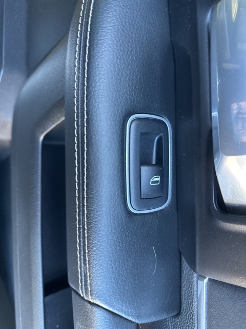 2023 Ram 3500 Laramie photo 23