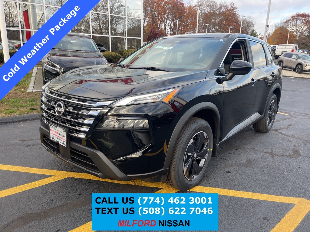 2026 Nissan Rogue SV's photo