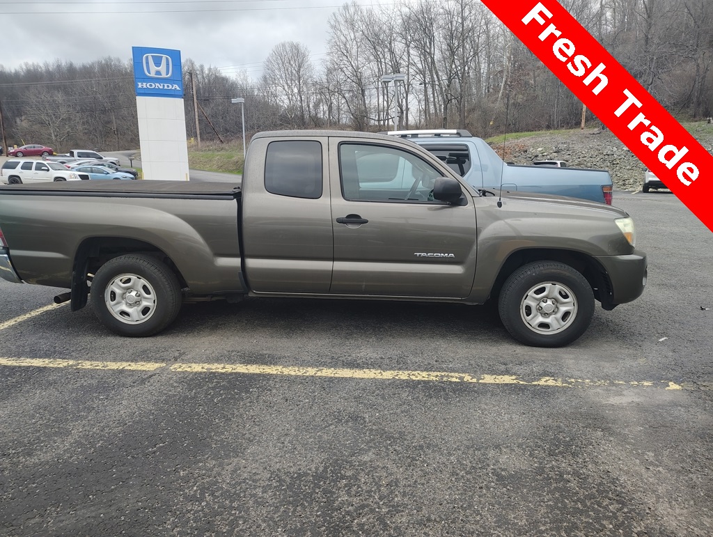 2010 Toyota Tacoma Base photo 4