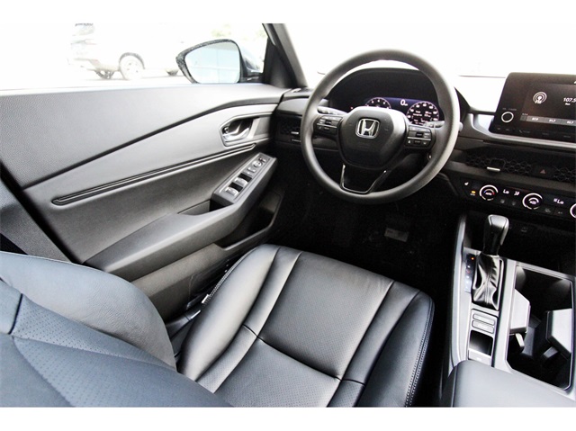 2025 Honda Accord SE photo 5