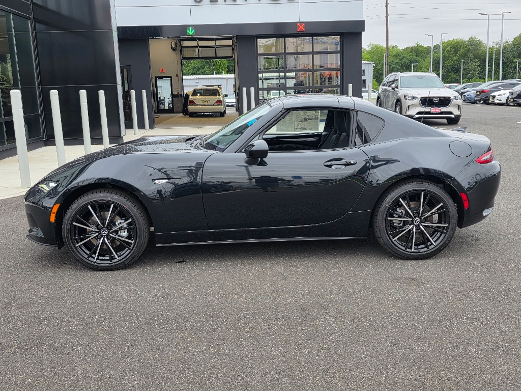 2025 Mazda MX-5 Miata Miata RF Grand Touring photo 6