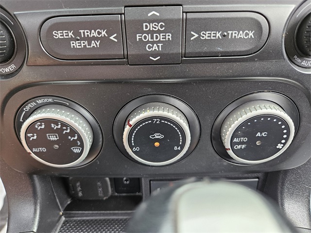2013 Mazda MX-5 Miata Miata Grand Touring photo 18
