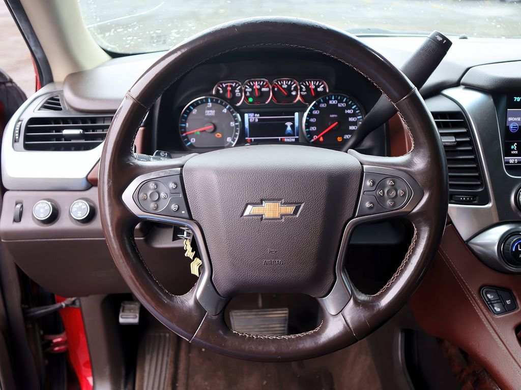 2015 Chevrolet Tahoe LTZ photo 17