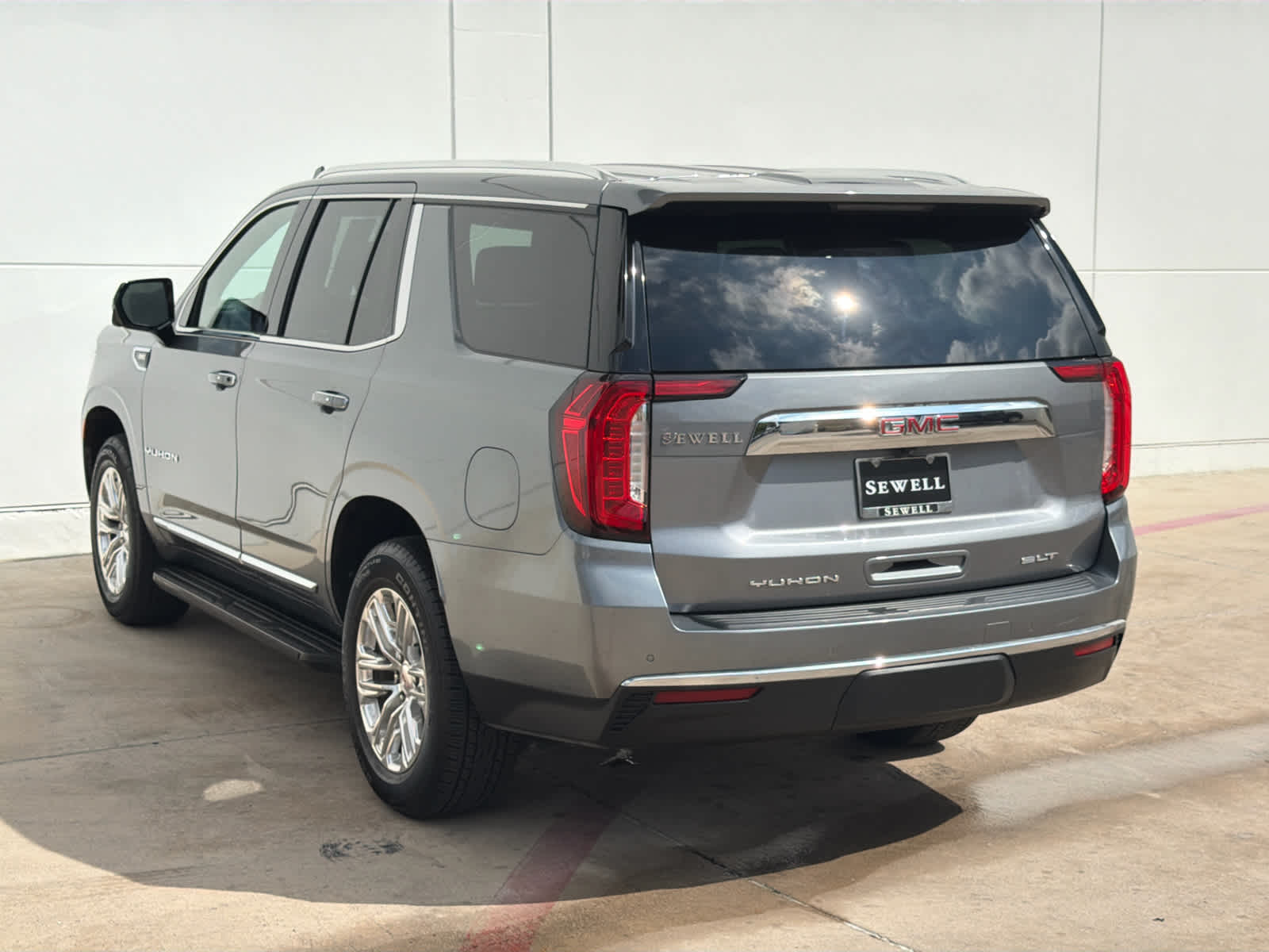 2021 Gmc Yukon SLT photo 6