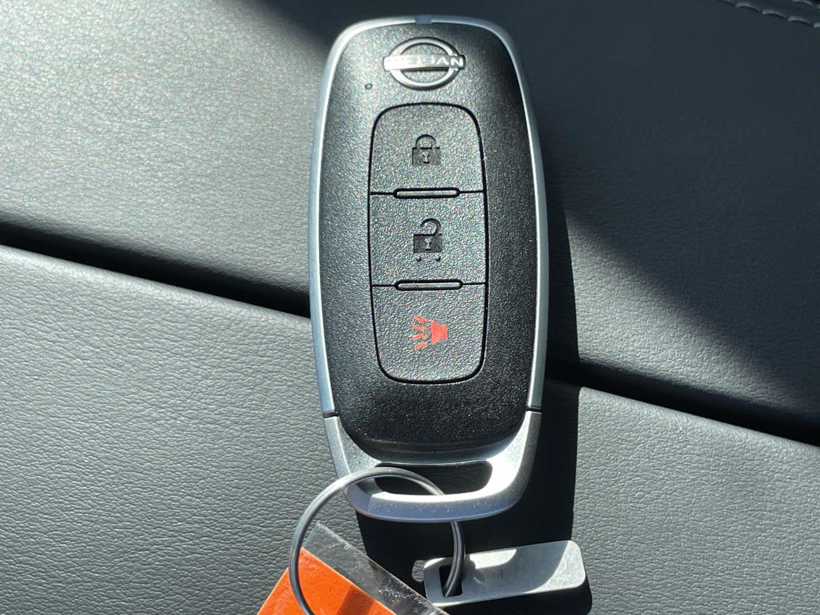 2026 Nissan Rogue S photo 28