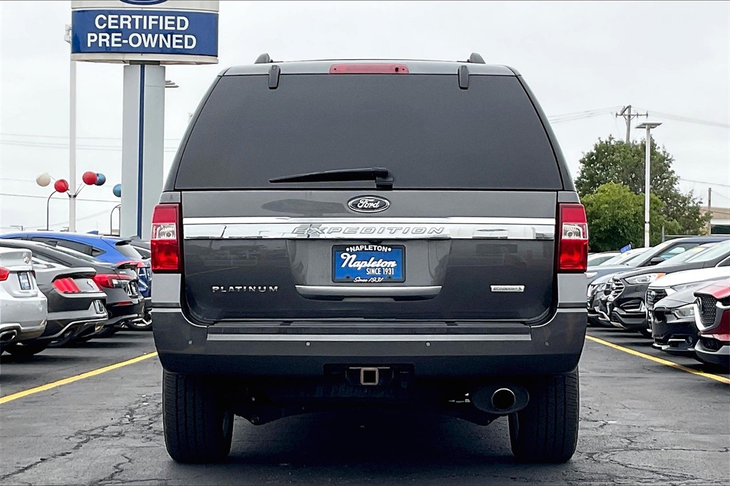 2016 Ford Expedition Platinum photo 3
