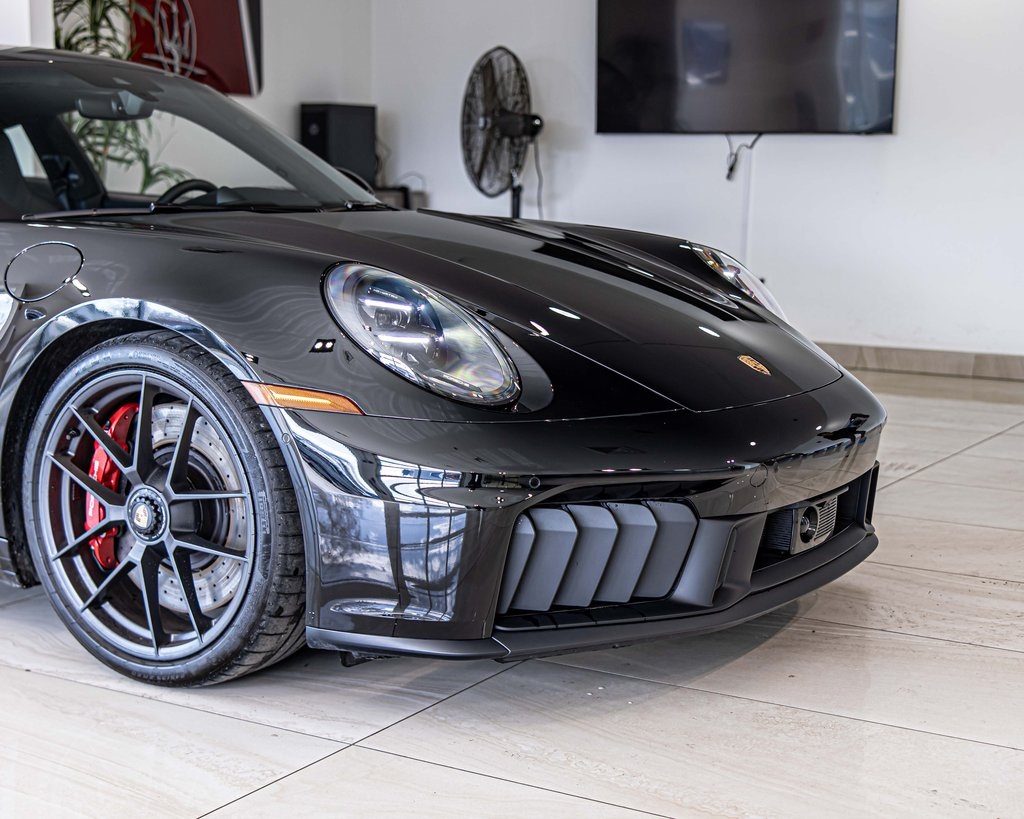 2026 PORSCHE 911 - Image 3