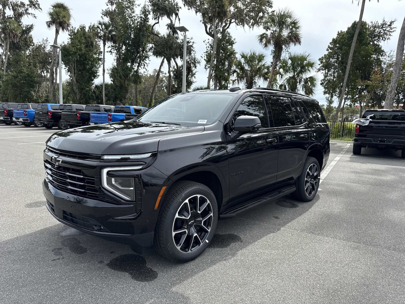 2026 Chevrolet Tahoe RST photo 4