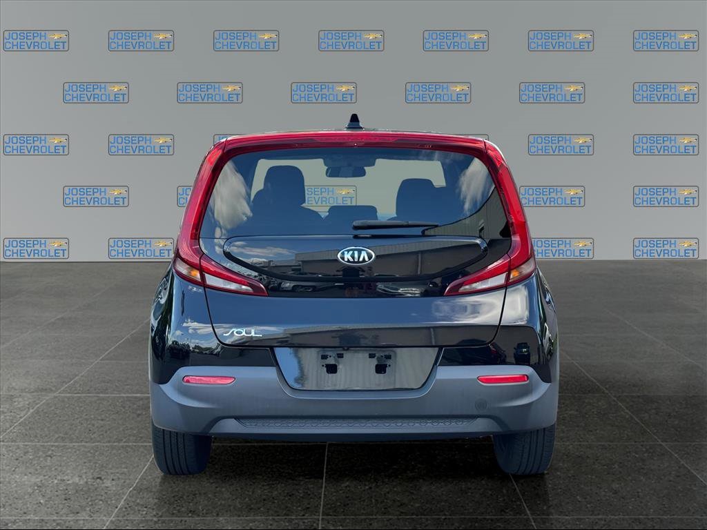 2020 Kia Soul LX photo 4