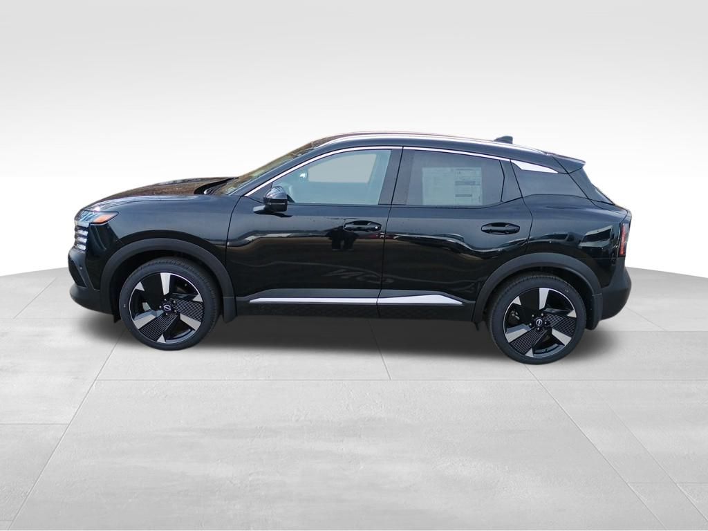2025 Nissan Kicks SR photo 3