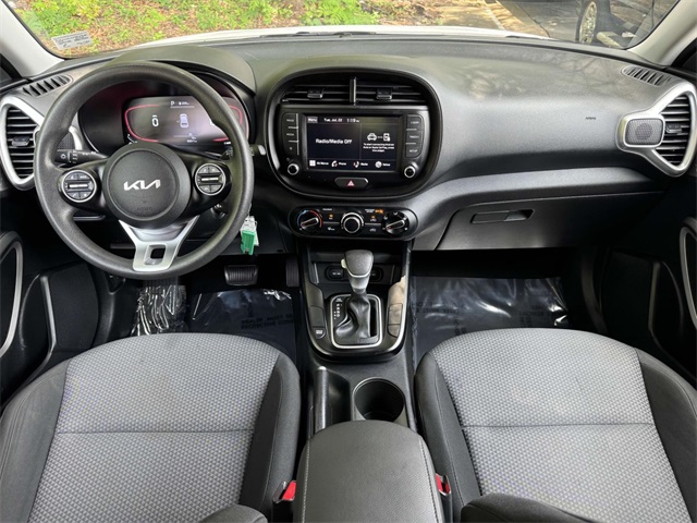 2023 Kia Soul LX photo 15