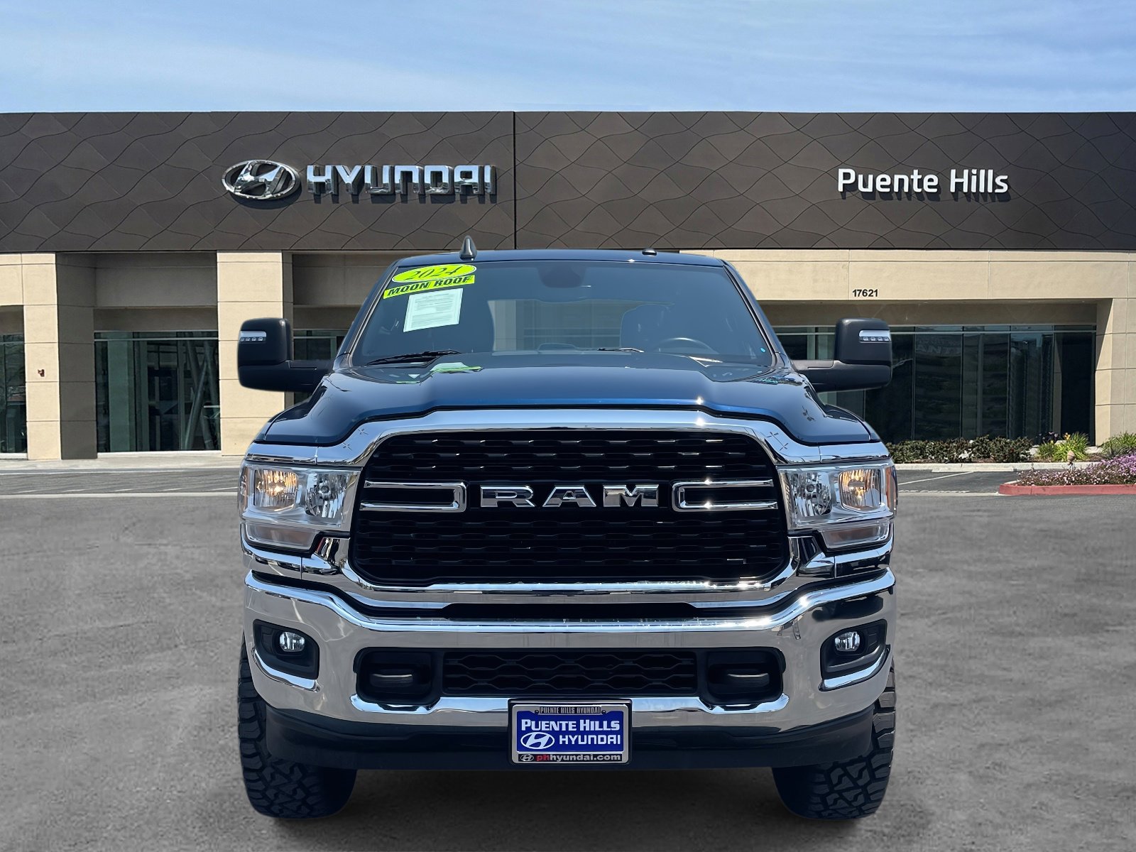 2024 Ram 2500 Big Horn photo 2
