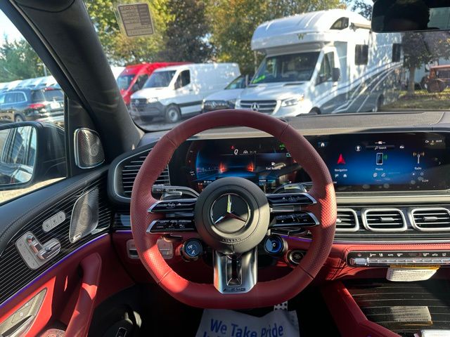 2026 Mercedes Benz GLS AMG 63 4MATIC photo 32