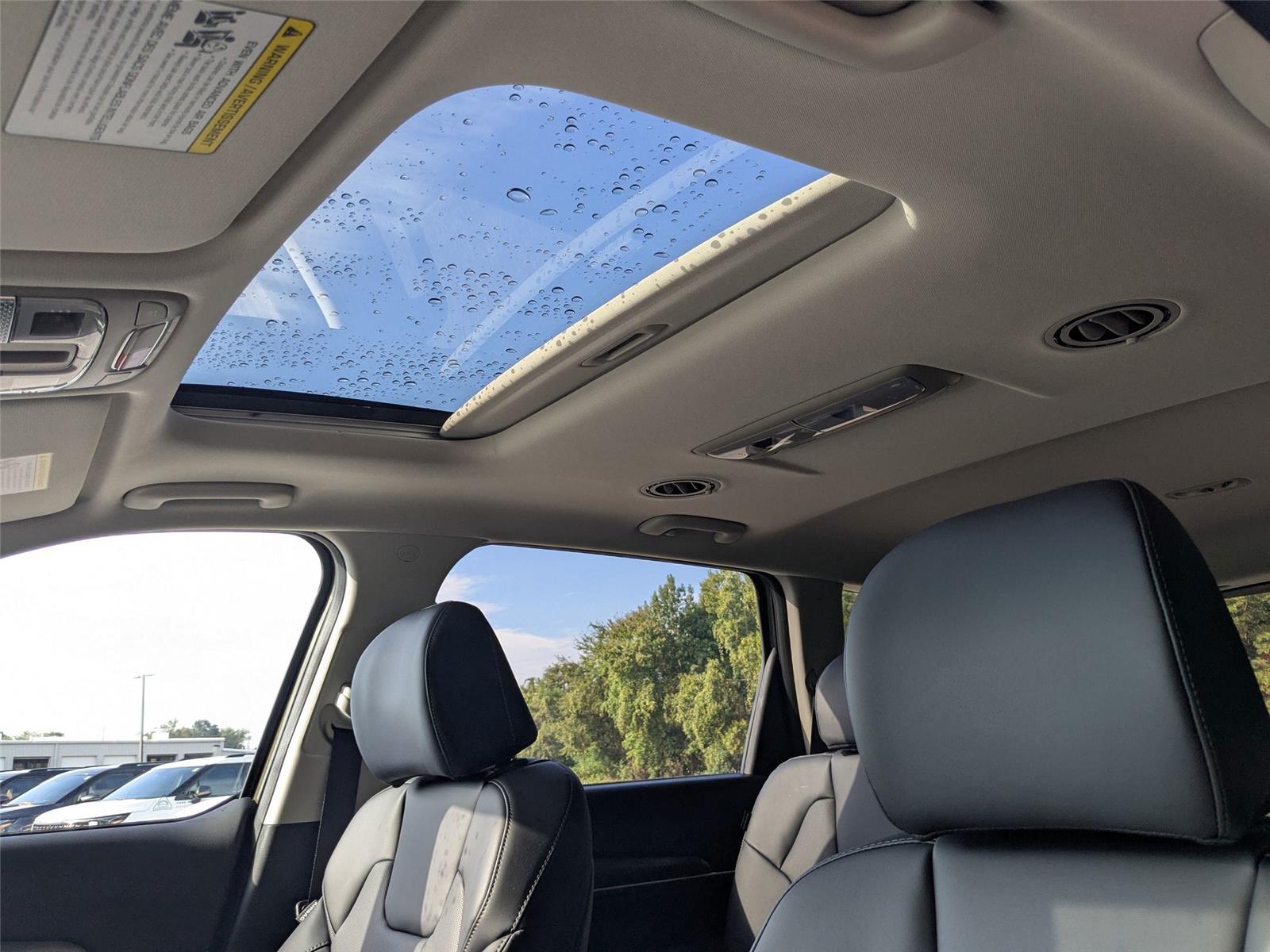 2025 Kia Telluride S photo 15