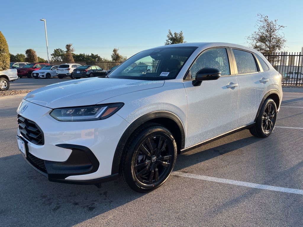 2026 Honda HR-V Sport's photo