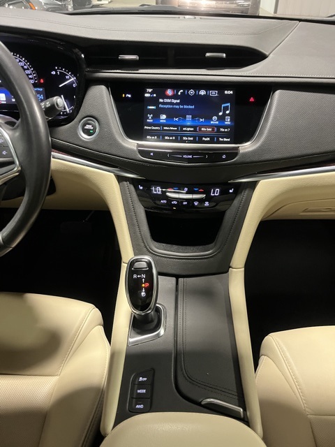 2018 Cadillac XT5 Luxury photo 24