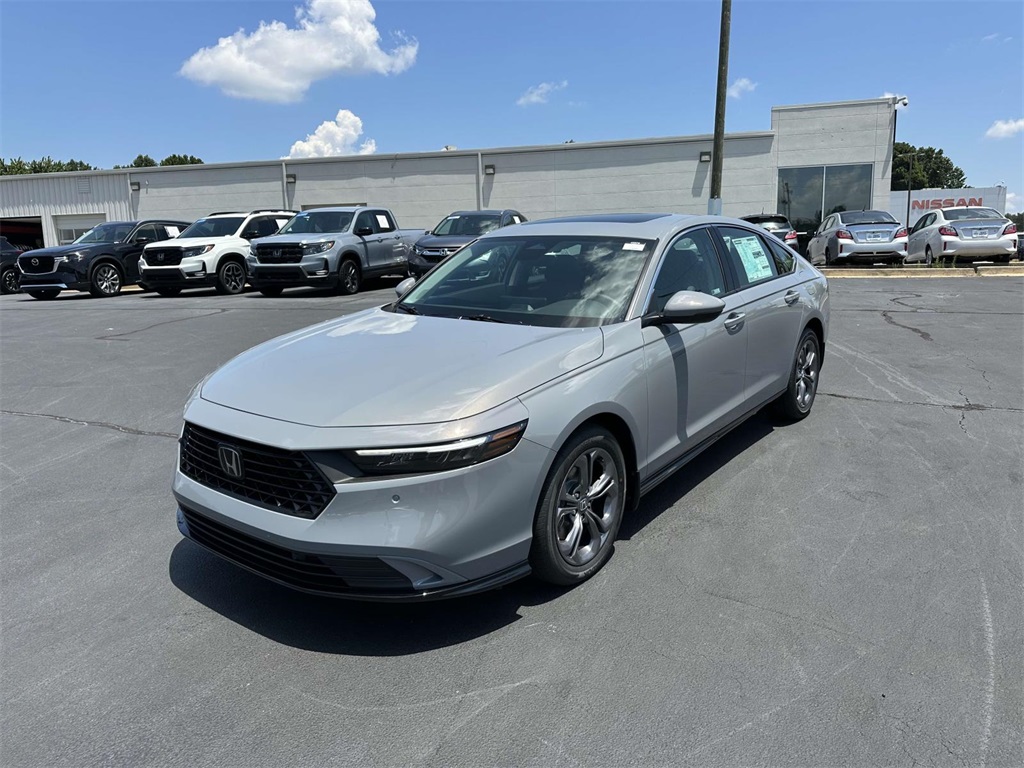 2025 Honda Accord Hybrid EX-L photo 3