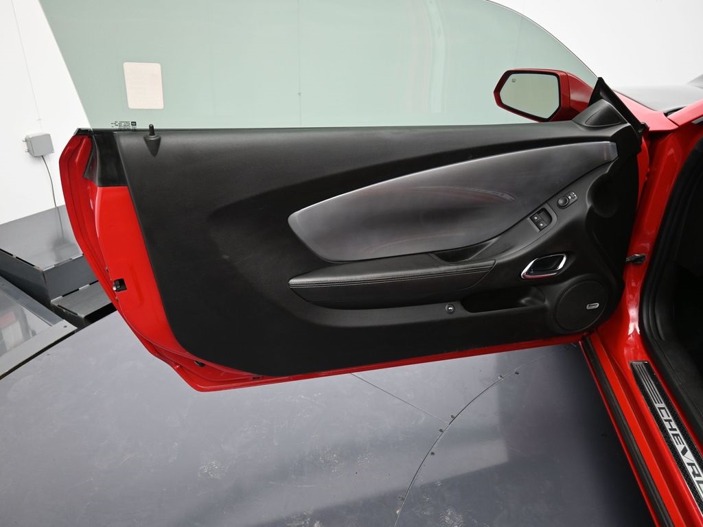 2010 Chevrolet Camaro SS photo 9