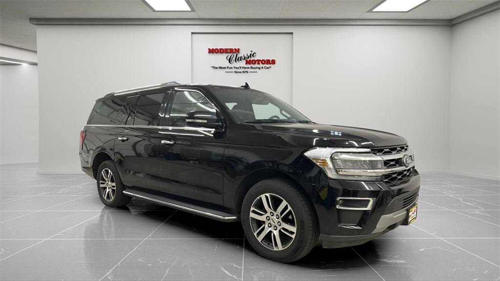2023 Ford Expedition Limited's photo