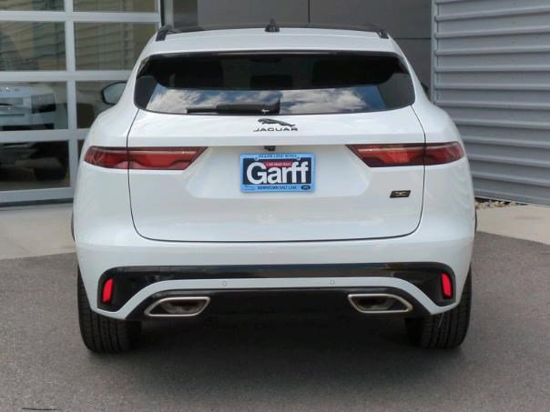 2026 Jaguar F-PACE P400 R-Dynamic S photo 8