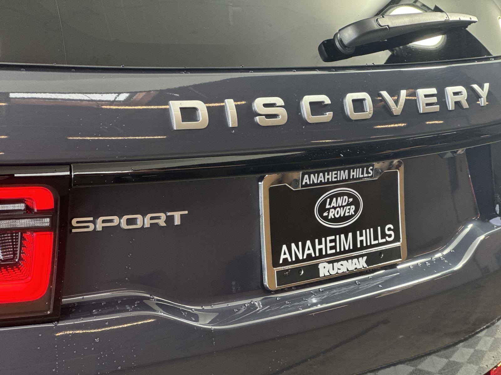 2025 Land Rover Discovery Sport S photo 31