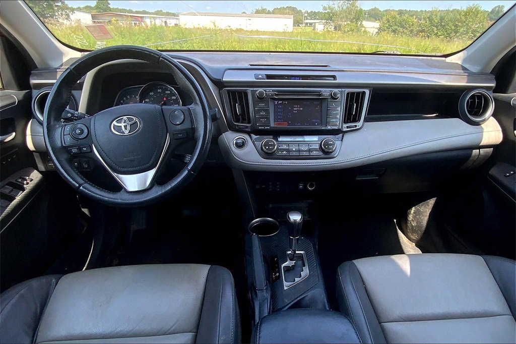 2013 Toyota RAV4 Limited photo 14