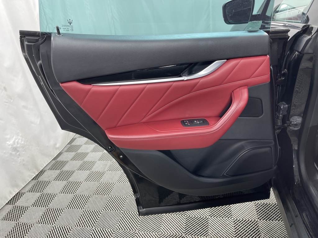 2022 Maserati Levante GT photo 25