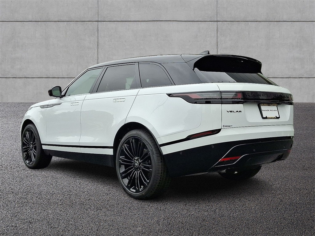 2026 Land Rover Range Rover Velar SE photo 2