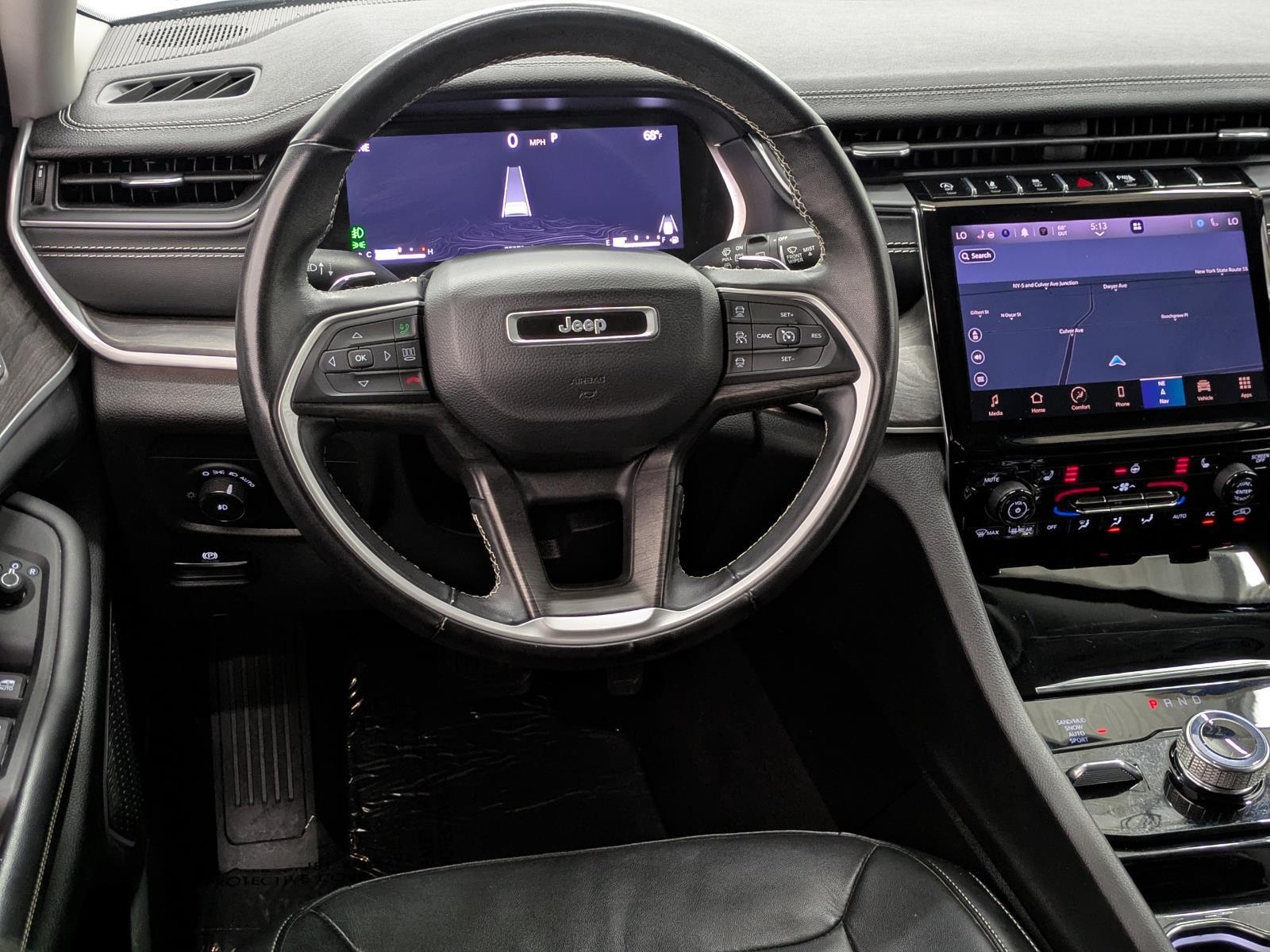 2022 Jeep Grand Cherokee Limited photo 4