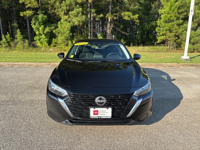 2024 Nissan Sentra SV photo 2