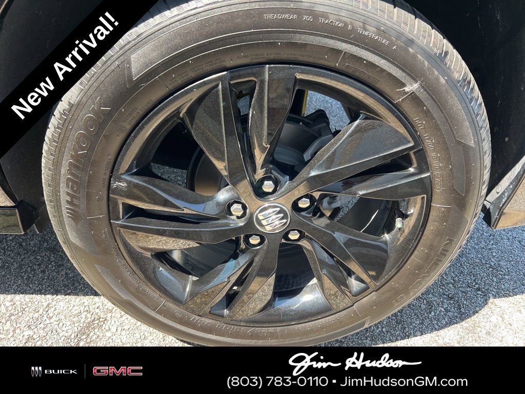 2024 Buick Encore GX Sport Touring photo 9