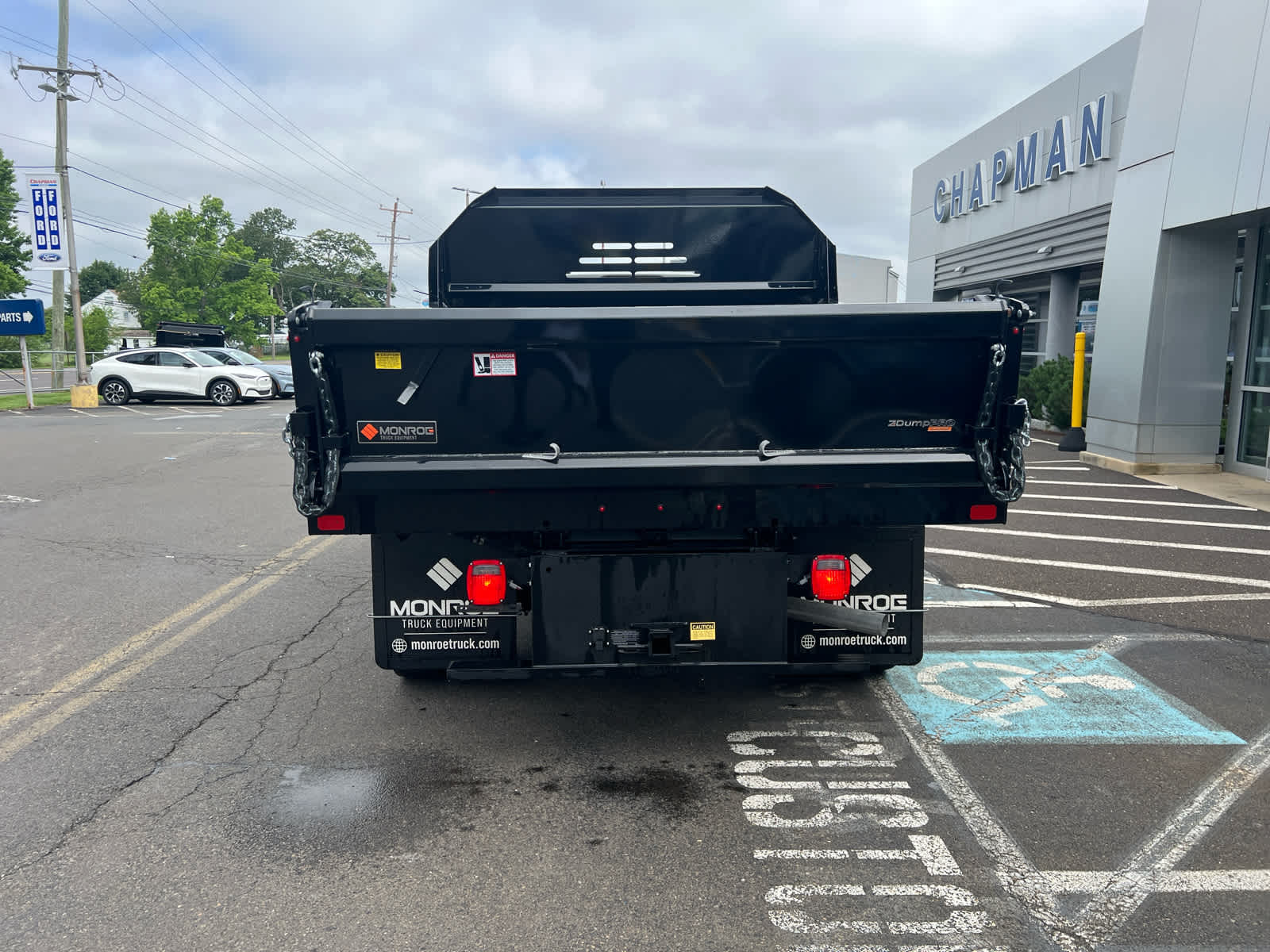 2024 Ford F-550 XL photo 7