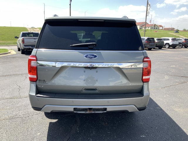 2019 Ford Expedition XLT photo 5