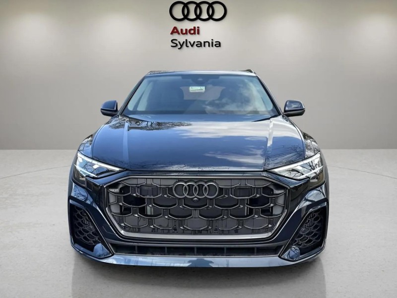 2025 Audi Q8 55 Premium Plus photo 2